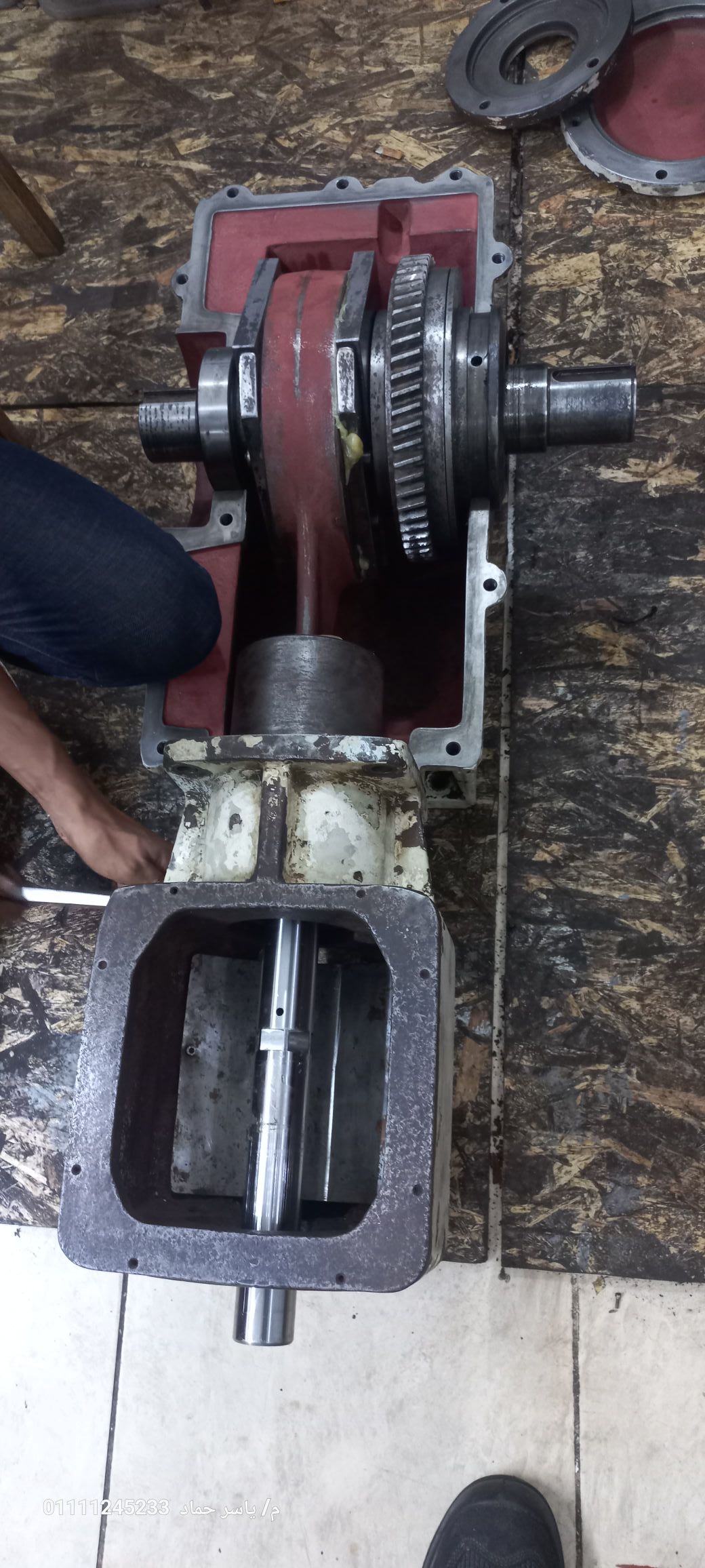 فحص مجموعة التروس